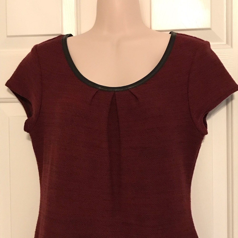 Burgundy tweed faux leather trim cap sleeve top